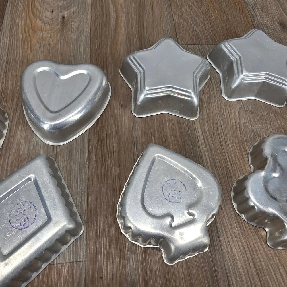 Vintage Aluminum Mini Cake Jello Molds Stars Hearts Playing Card Suits Set‎ of 8